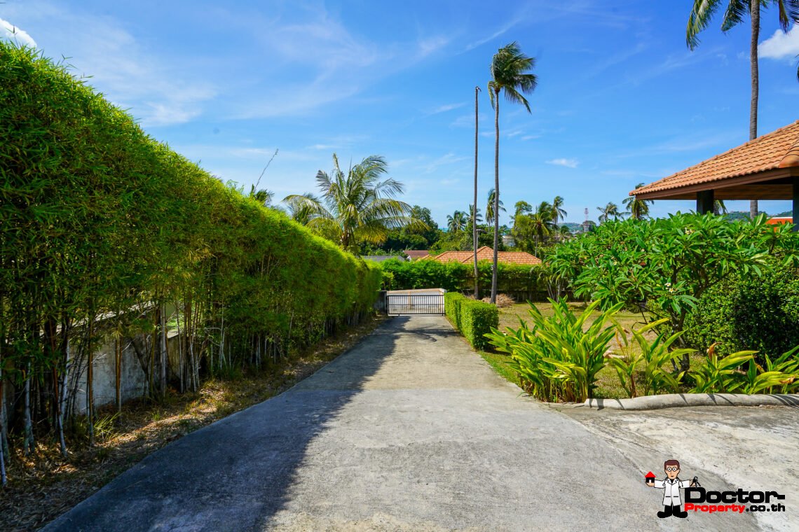 Spacious 5 Bedroom Private Pool Villa with Sea View – Bo Phut, Koh Samui – For Sale
